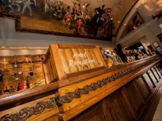 Фото The Wellington Hotel