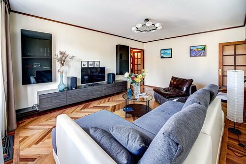 2-комн. квартира Home4day у КР. Аврора  фото 1