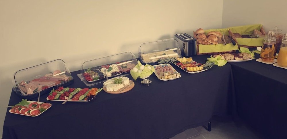 Фото Checkinn Hotel