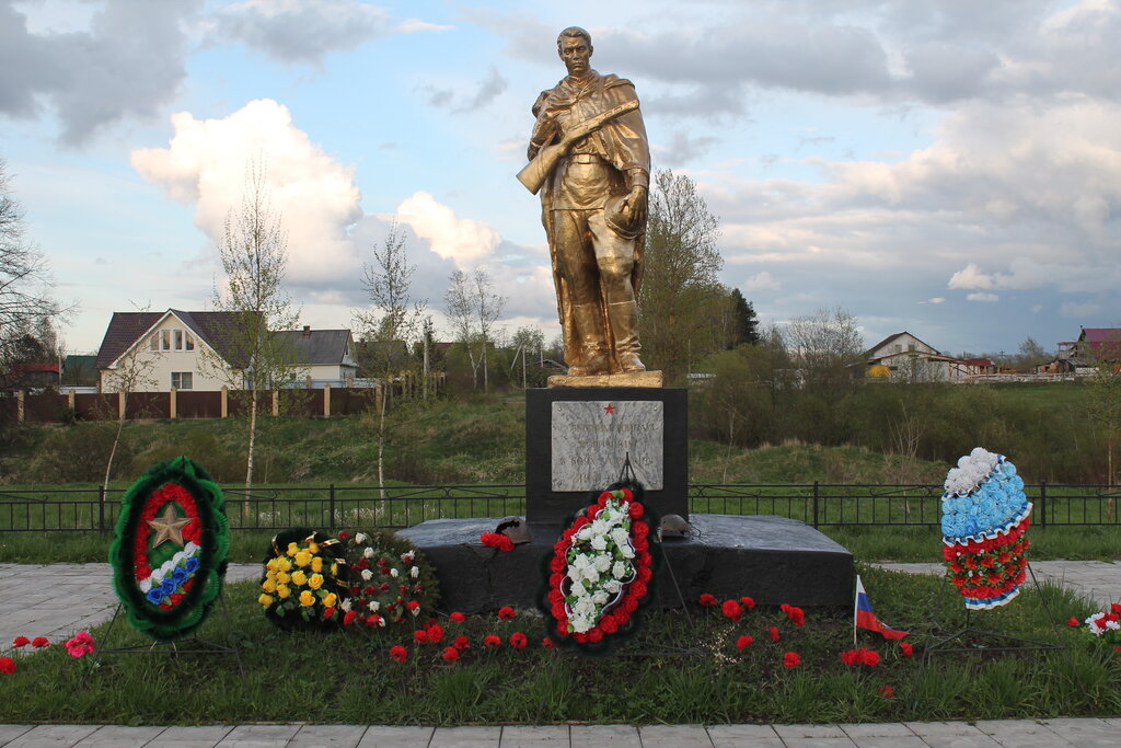 Памятник, мемориал Братское захоронение советских воинов, погибших в 1941-1944 гг, Санкт‑Петербург и Ленинградская область, фото