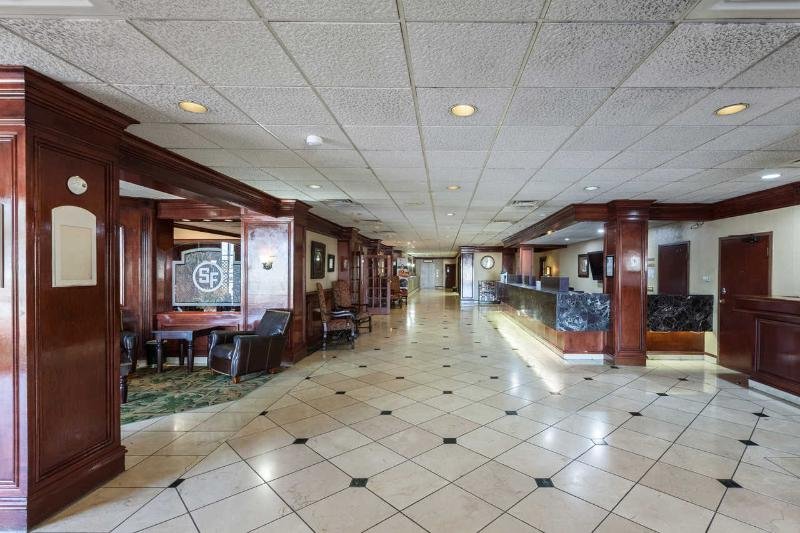 Фото Quality Inn & Suites Plano East - Richardson