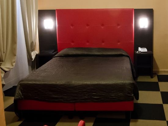 Фото Sakura Inn Sanremo