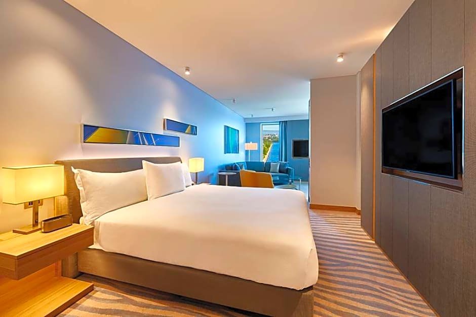 Фото DoubleTree by Hilton Perth Waterfront