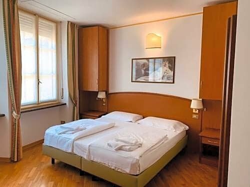 Гостиница Hotel Saini