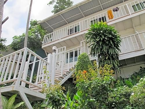 Фото Uphill Cottage