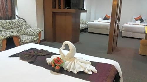 Фото River Grand Hotel Hat Yai