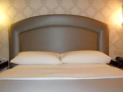 Фото Hotel Macià Alfaros