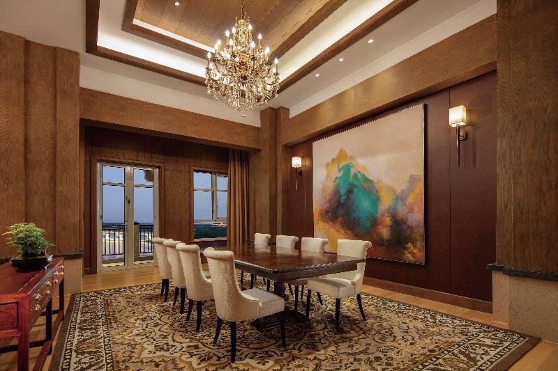 Фото Hilton Wenan