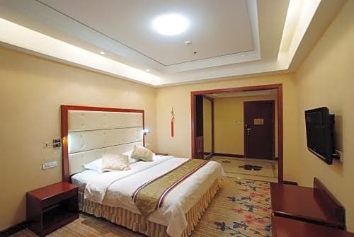 Фото Yanbian Baishan Hotel