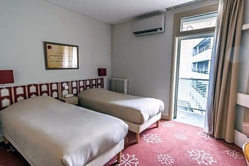 Фото Ours Blanc Victor Hugo