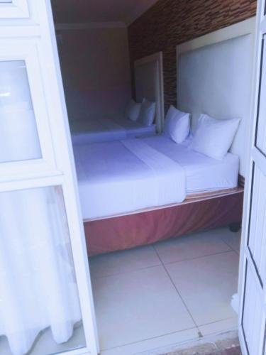 Фото Bayside Lodge Pinetown