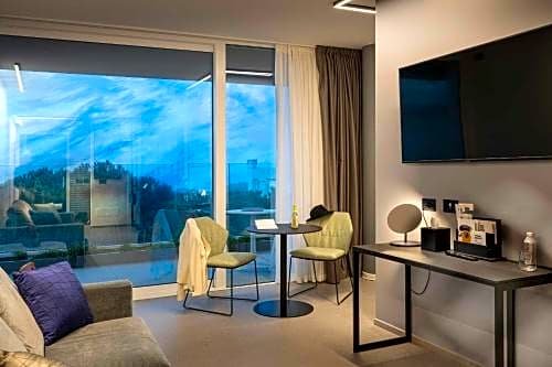 Фото J44 Lifestyle hotel