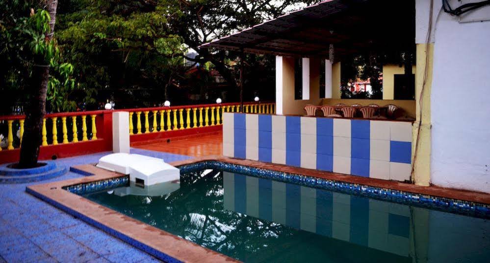 Фото Hotel The V Beach Villa