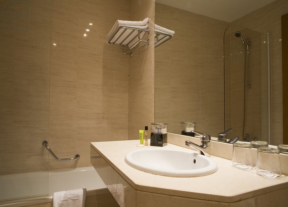 Фото Hotel Zenit Logroño