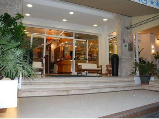 Фото Hotel Touring