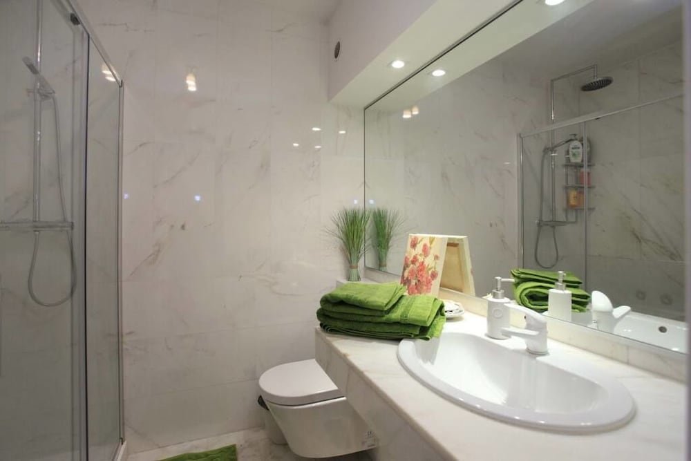 Фото Apartment Borromees