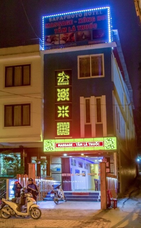 Фото отеля 1