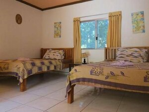 Alonaland Resort Apartelle (Central Visayas, Bohol, Panglao Island), hotel