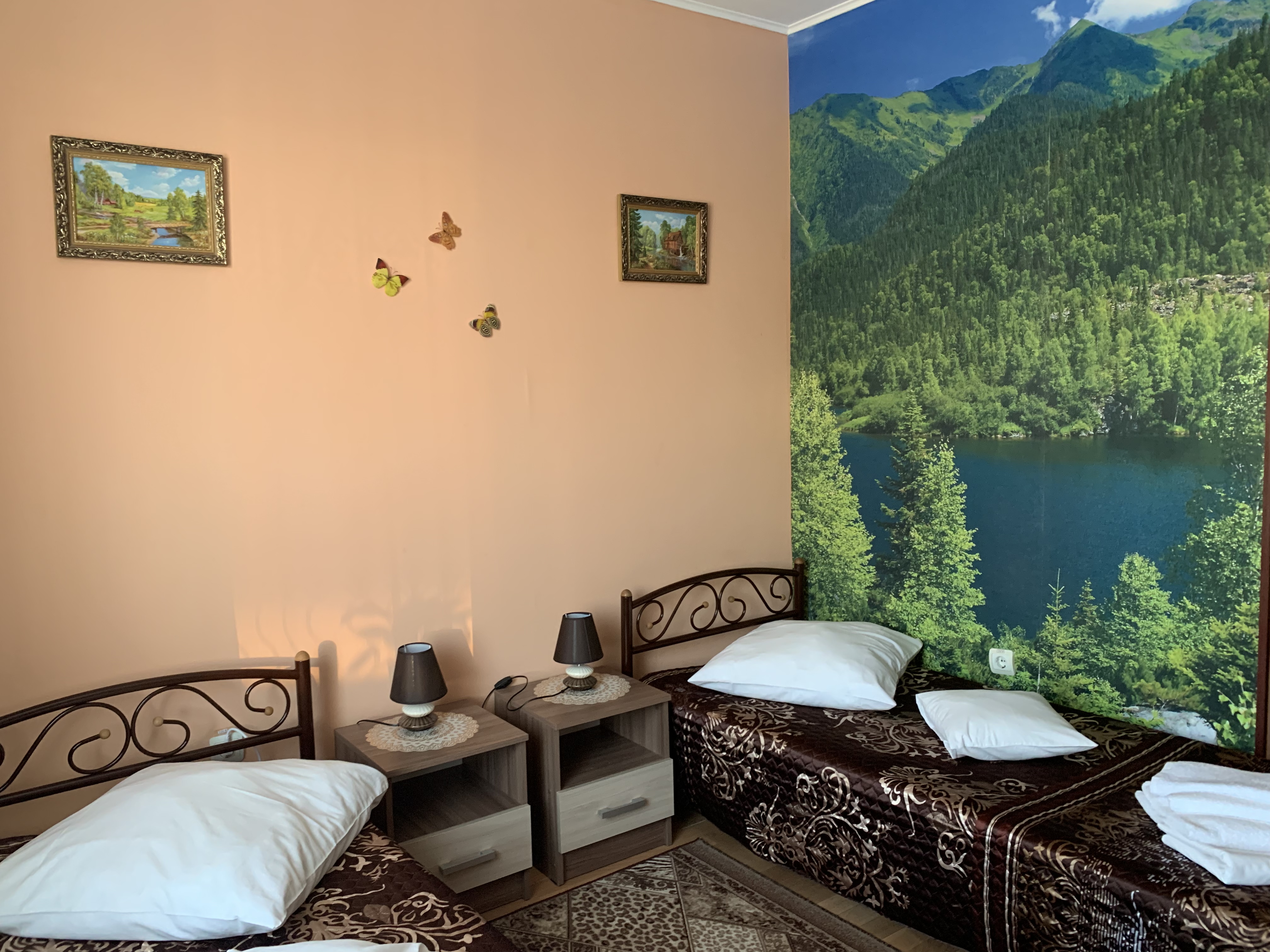 Фото отеля 2