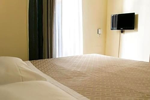Фото Hotel Sauro