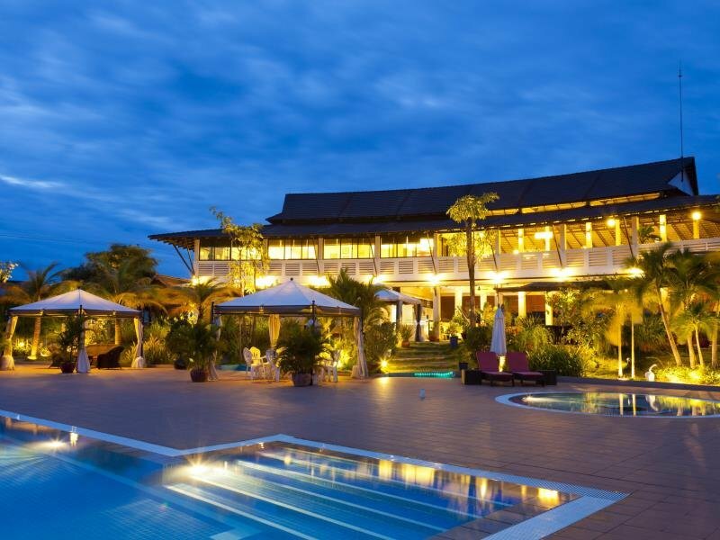 Гостиница Cambodian Country Club в Пномпене