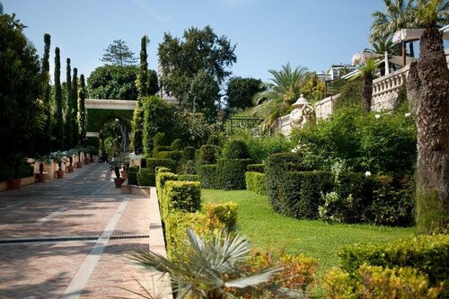 Гостиница Hotel Metropole, Monte Carlo в Монако