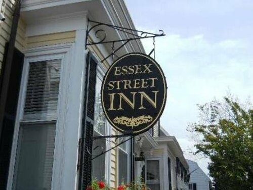 Гостиница Essex Street Inn & Suites, Ascend Hotel Collection в Ньюбарипорте