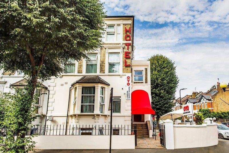 Фото Oyo London Guest House