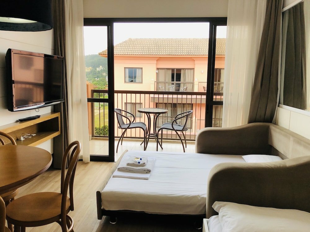 Hotel Apto em Resort pé na areia Jbv, Florianopolis, photo