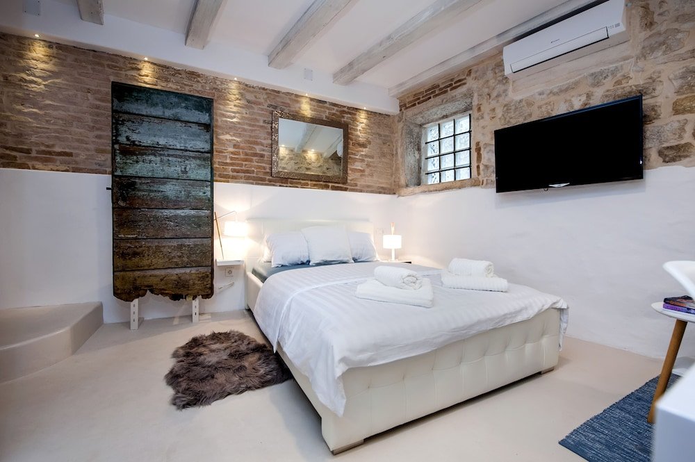 Фото Pisinium Studios