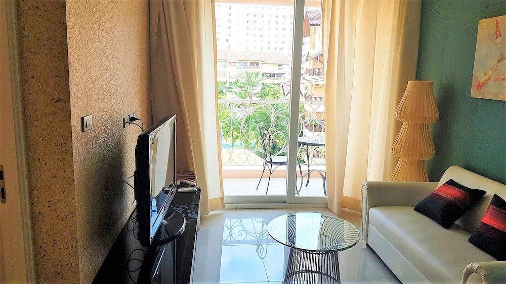 Фото Grande Caribbean Hotel Resort Pattaya