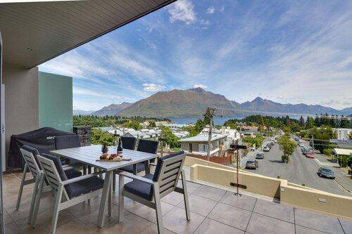 Гостиница Villa Two at Vailmont Queenstown в Куинстауне
