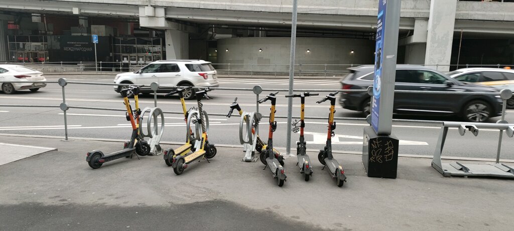 Bicycle parking Velosipednaya parkovka № 11020 metro Mezhdunarodnaya, Moscow, photo