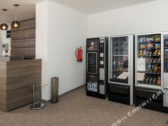 Фото Sky Hotel Prague