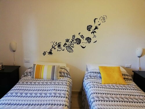 Гостевой дом The Yellow House в Фьюмичино