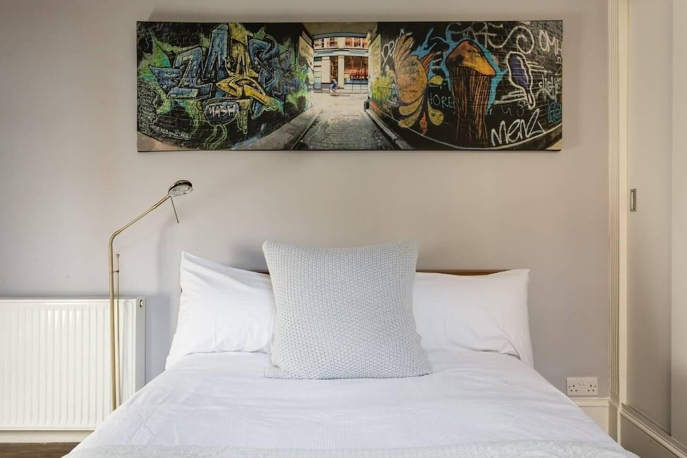 Фото Beautiful 1Br Garden Flat In Hackney