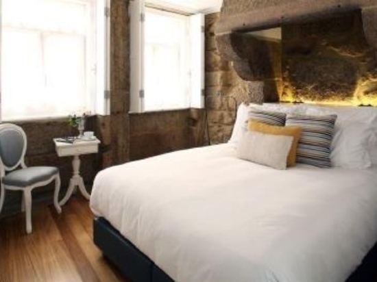 Фото 1872 River House