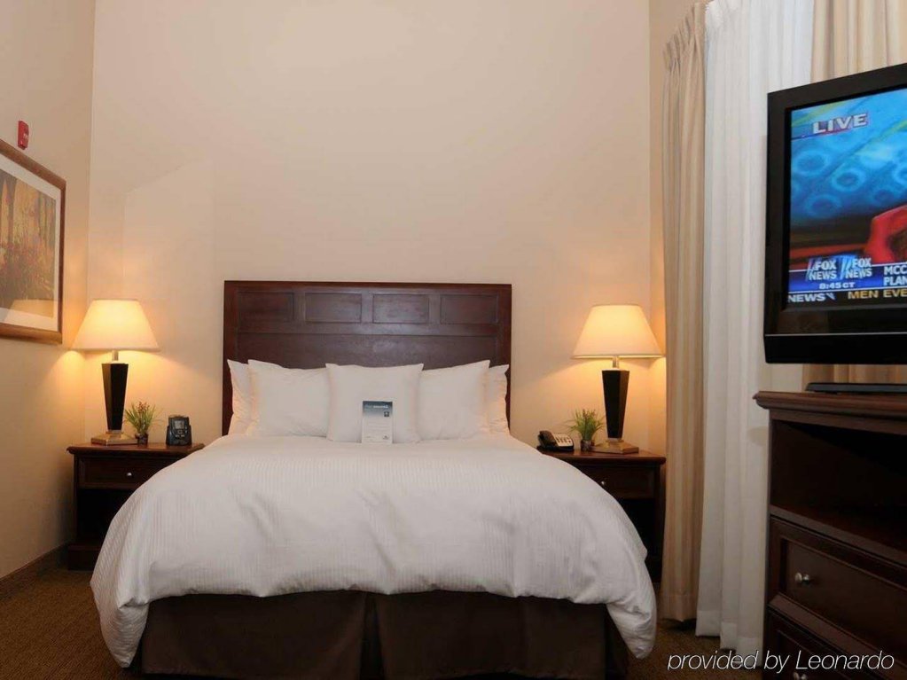 Фото Homewood Suites by Hilton Orland Park