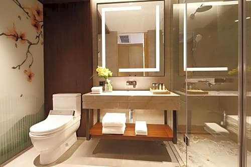 Фото Hilton Garden Inn Nujiang