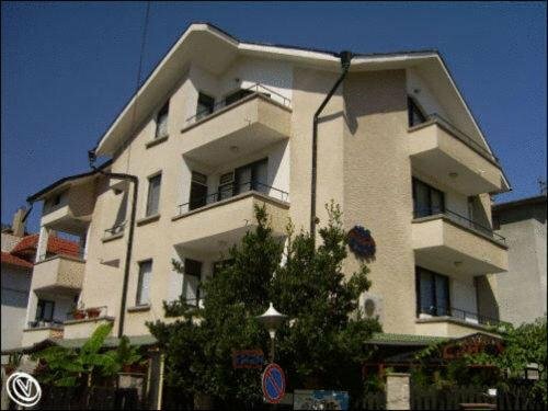 Гостиница Family Hotel Sans Souci в Черноморце