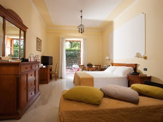 Фото Majestic Palace Hotel