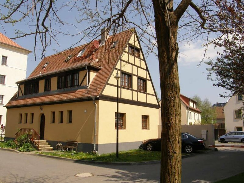 Гостиница Hotel Pension Zu Dresden Altpieschen в Дрездене