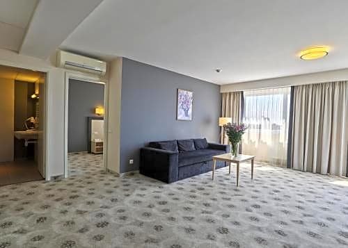 Фото Aurora Hotel Klaipeda