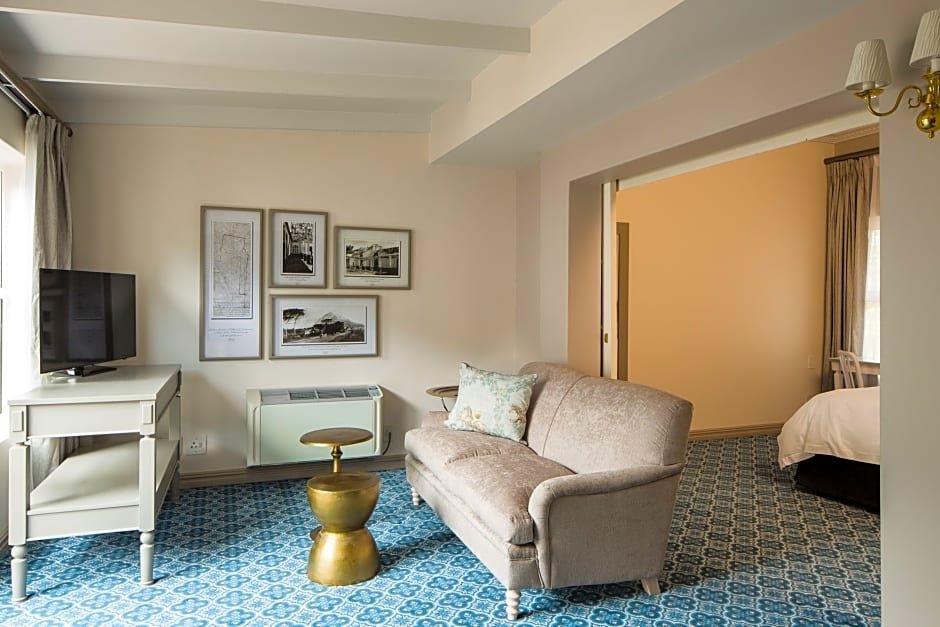 Фото Protea Hotel by Marriott Cape Town Mowbray