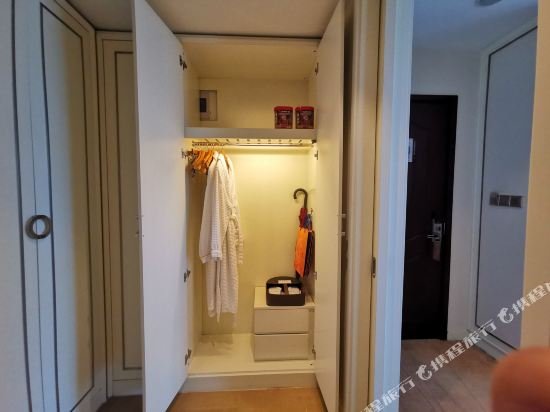 Фото Hangzhou Huachen Fengting Hotel