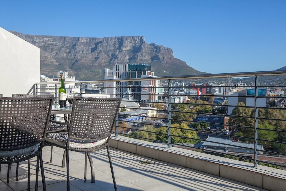 Hotel Quayside 1007 by Ctha, Capetown, photo