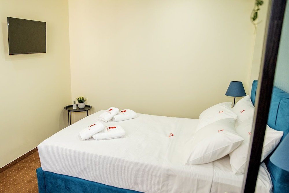 Фото City Plaza Apartments & Rooms