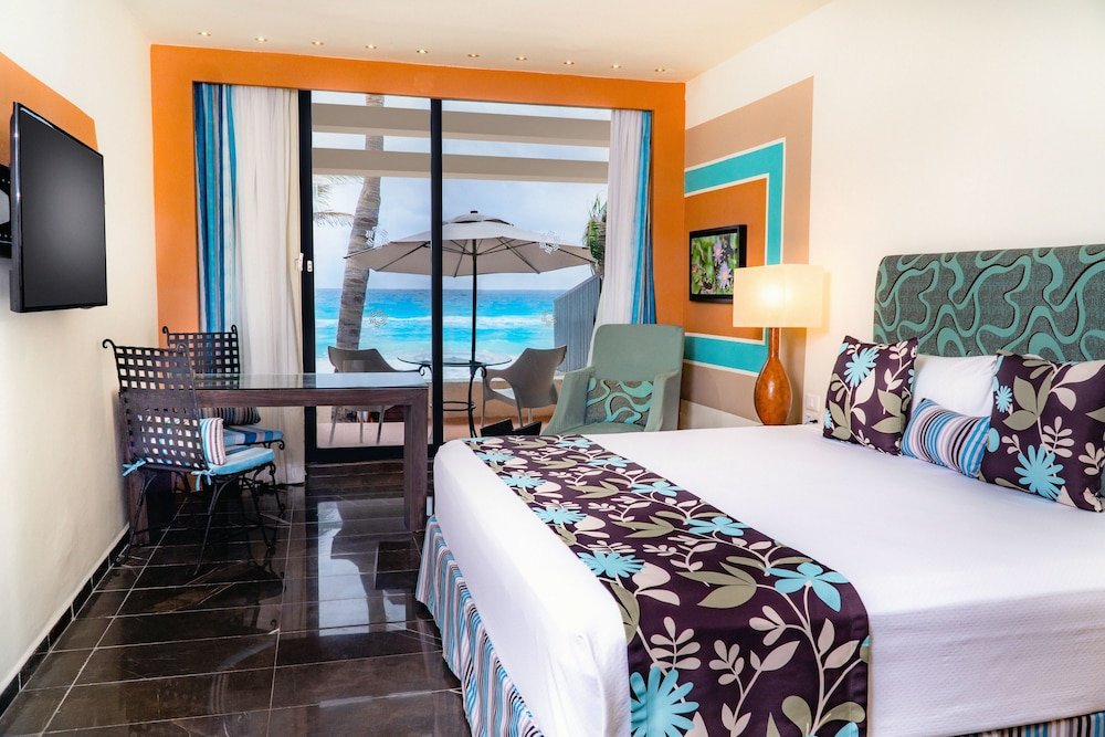 Фото Oh! Cancun On The Beach by Oasis