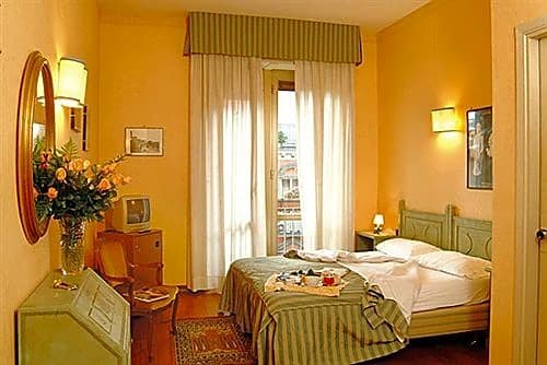 Фото Hotel Borbone di Napoli