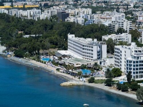 Гостиница Atlantica Miramare Beach в Лимассоле